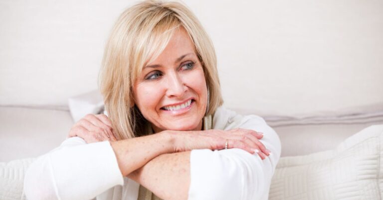 17 Timeless Short Hairstyles for Women Over 50 That Instantly Refresh Your Look